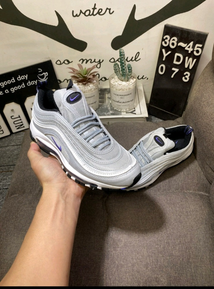 Nike AirMax 97